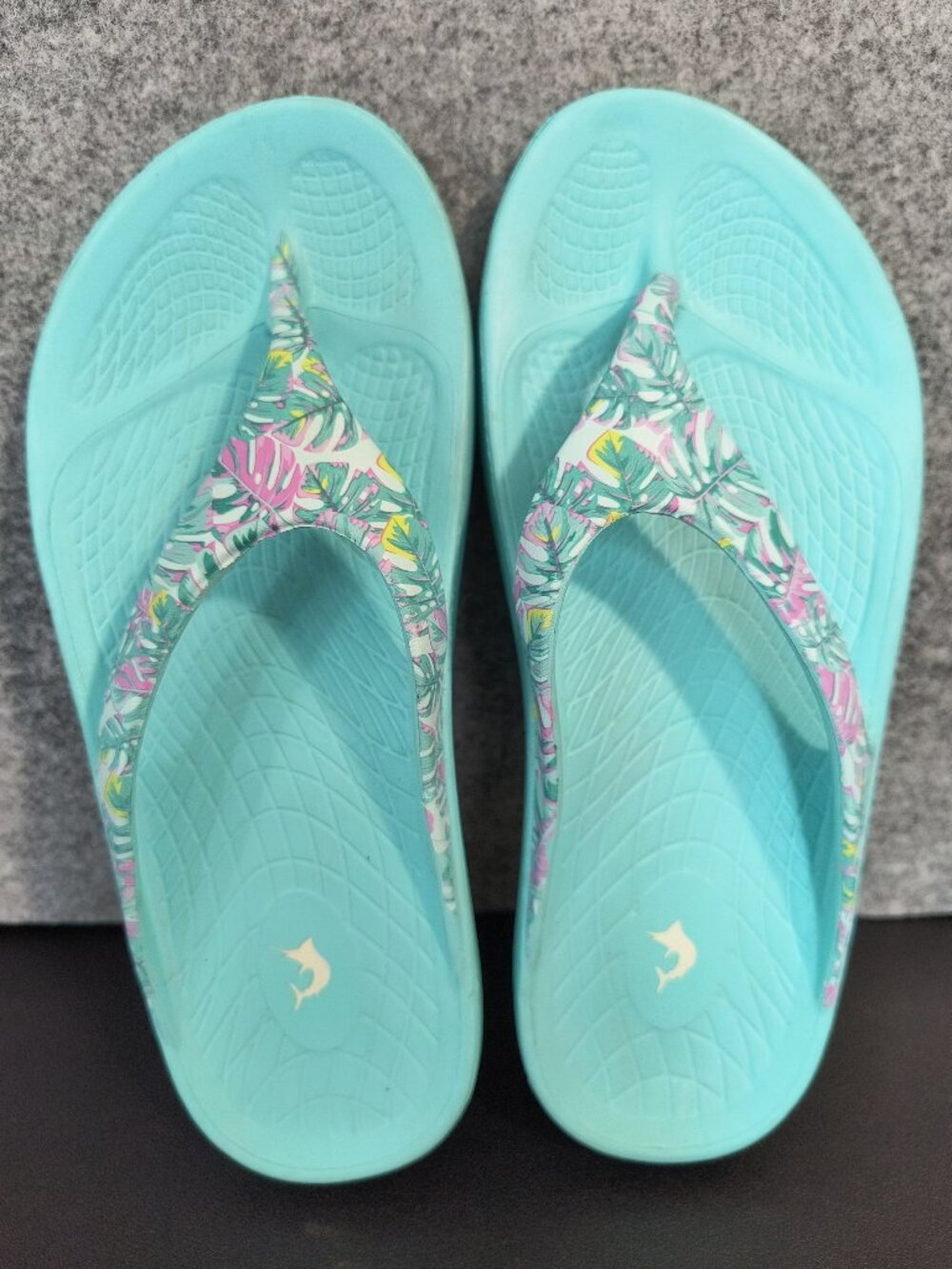 REEL Legends Women's Flip Flops Aqua Turquoise Floral Tropical M5 W7 EU 38